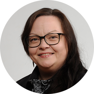 Henkilökuva Jenni Tuomaala TeraKuu Oy